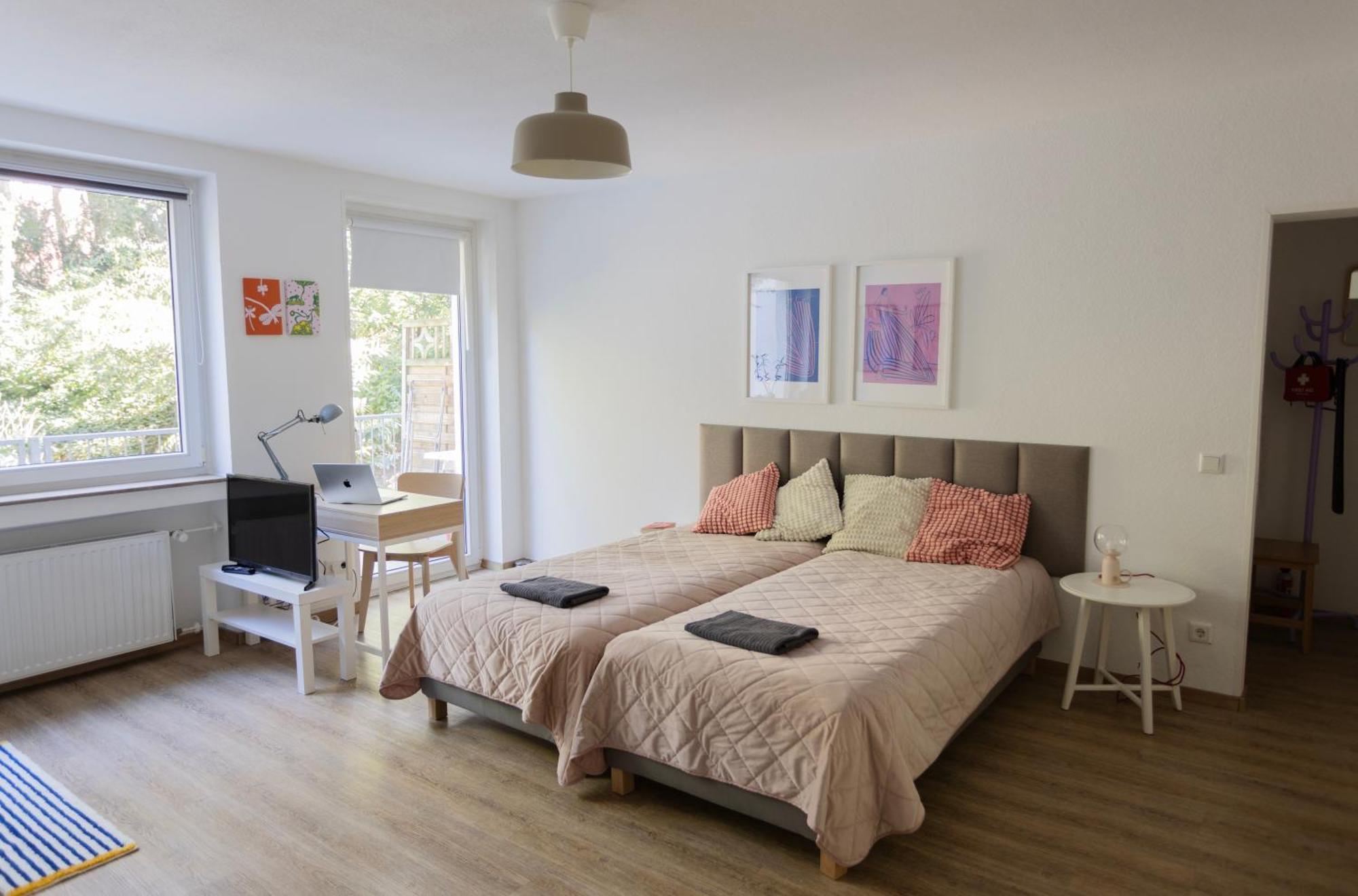 Central Apartment With Terrace And A Free Parking Duisburg Exteriér fotografie